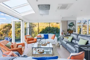 House with garden, terrace & barbecue - Image 3