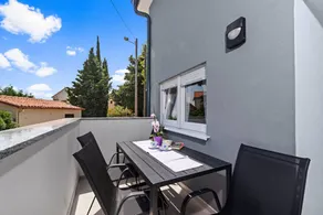 Sea in Pula with 3 bedrooms and 2 bathrooms - Image 5