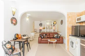Studio with pool, garden & terrace | Mountain view - Image 4