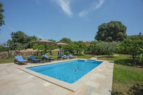 Espléndida casa totalmente equipada con jardín, barbacoa y piscina privada | Adaptada para teletrabajar - Image 4