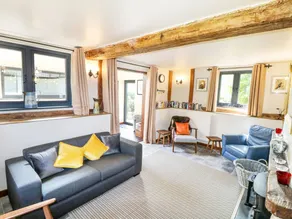 Fully equipped cottage with garden & BBQ | Pets allowed - Image 4