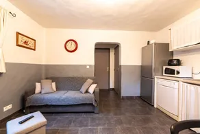 Fully equipped nice apartment with BBQ & terrace | Mountain view - Image 5