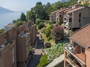 Fully equipped spacious apartment with garden & pool | Lake view - Image 3