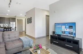 SuitesRUs Apart Hotel at Glendale - Image 5