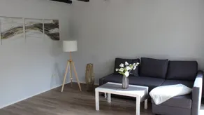 Flat with barbeque, terrace & garden - Image 3