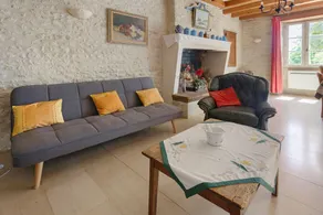 Farm Cottage Between Oysters and Cognac - Image 4