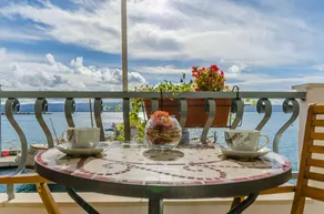 Flat with terrace & BBQ | Sea view | Close to the beach | Pets are welcome - Image 2