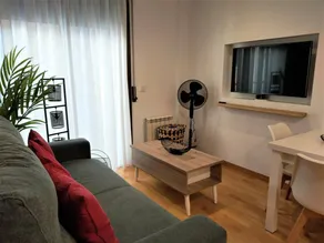 Apartment with terrace | Near Cinema Museum - Image 3