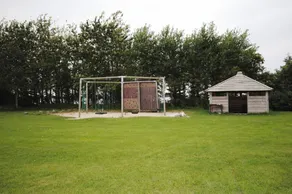 Fully equipped holiday home with terrace | Water view | Close to the beach | Pet-friendly - Image 4