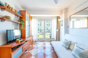 Appartement avec terrasse, jardin et piscine | Vue montagne - Image 4