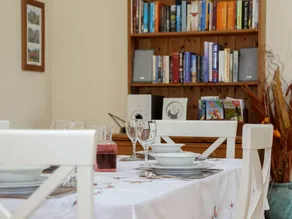 Family-friendly wonderful cottage with barbecue & garden | Pets allowed - Image 4