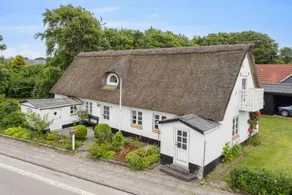 Children-friendly house with garden | Pet-friendly - Image 2