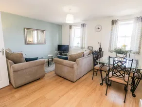 Child-friendly lovely cottage with garden | Beach view | Dogs allowed - Image 3