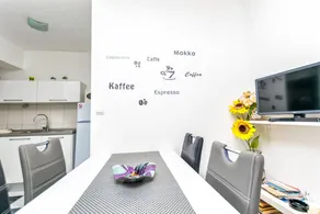 Acogedor apartamento con jardín, terraza y barbacoa | Vistas al jardín | Admite mascotas - Image 5