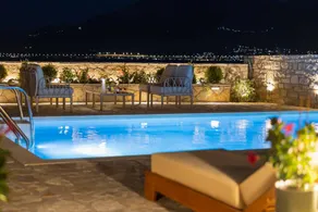 Beach Front Villa with Private Pool II - Image 5