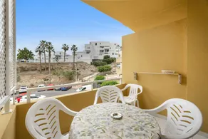 Flat with garden & pool | Mountain view - Image 3