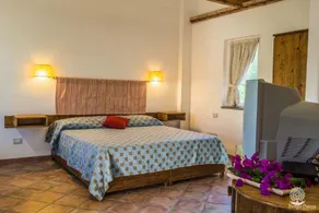 Borgo Piazza Country Farm: Junior Suite 3 sul laghetto - Image 4