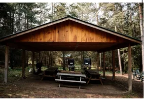 Lakeside Group Cabin with Huge Deck, Fire Pits & Sunset Views in Ontario, Canada - Image 3