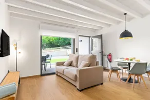 Appartamento con giardino, barbecue e terrazza | Vista sul giardino - Image 2