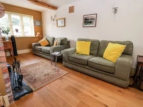 Fully equipped cottage with garden | Dogs allowed - Image 4