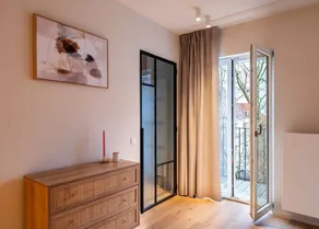 Romantic Getaway With Terrace in Ghent - Image 5