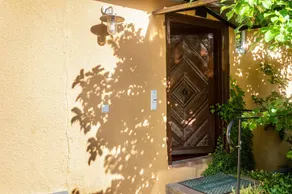 Apartamento vacacional totalmente equipado | Vistas al jardín | Perfecto para el trabajo en remoto | Admite mascotas - Image 3