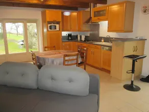 Children-friendly cottage with garden & barbecue - Image 4