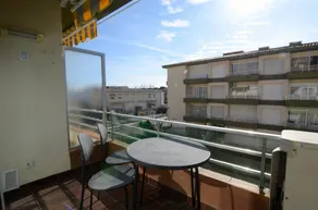 Appartement avec piscine - Image 4