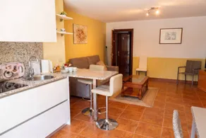 Wunderschöne Wohnung mit Garten und Terrasse | Ideal für Homeoffice - Image 4