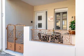 Child-friendly holiday apartment with terrace - Image 3