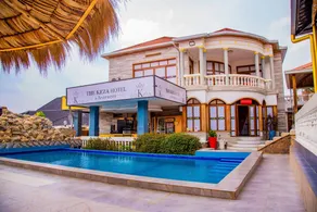Children-friendly lovely private room with terrace & pool | Pool view - Image 3