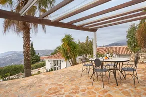 Villa 'Marvellous Private Cómpeta' with Sea View, Wi-Fi and Air Conditioning - Image 5