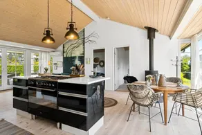 Fully equipped wonderful house with terrace & BBQ - Image 4