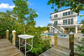 Villa avec jardin, barbecue et internet haut débit | Vue mer - Image 4