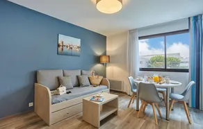 Child-friendly lovely flat with pool | Pets allowed - Image 2