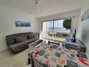 Charming apartment | Sea view | Beach nearby - Image 2