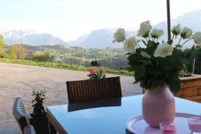 Apartment with terrace, garden & BBQ - Image 3