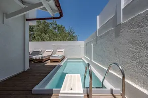 Holiday home with barbecue, terrace & private pool - Image 4