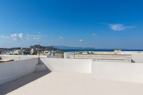 Family-friendly holiday apartment with terrace | Sea view | Close to the beach - Image 3