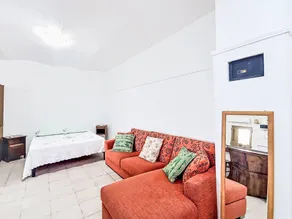 Appartamento con barbecue, terrazza e giardino - Image 5