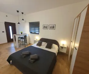 Studio for 2 persons - Image 2