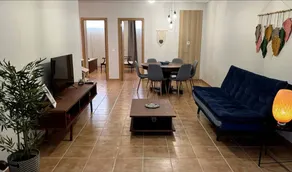 Appartement avec terrasse et piscine - Image 3