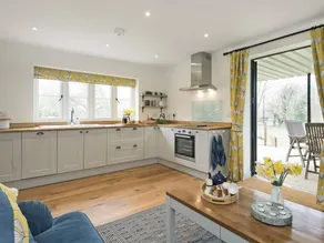 Family-oriented cottage with garden | River view | Pets allowed - Image 5