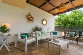 Villa with terrace, barbeque & private pool - Image 5