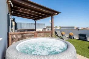 Apartment 'Sunset- Spa and Bbq' with Sea View, Wi-Fi and Air Conditioning - Image 2