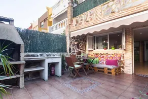 Fully equipped house with pool, garden & terrace | Beach view | Next to the beach | Pet-friendly - Image 4