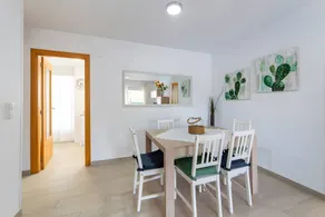 Ferienwohnung mit Garten und Pool | Perfekt für die Arbeit von Zuhause - Image 4