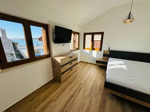 House with 1 room for 2 persons - Image 4