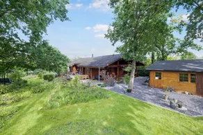 Family-friendly lovely house with garden, barbecue & hot tub | Next to the beach | Pets are welcome - Image 2