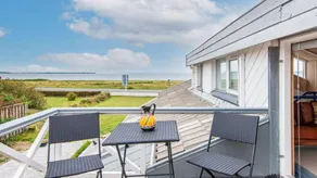 House with jacuzzi, terrace & barbeque - Image 3